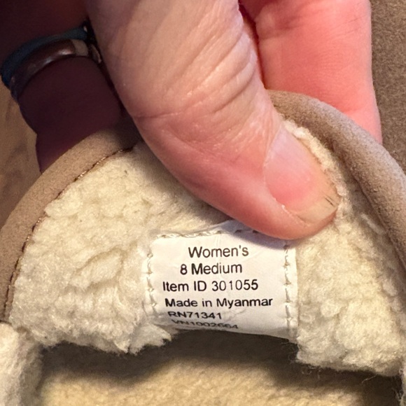 L.L. Bean Women's Tan Suede Slippers - Picture 8 of 10